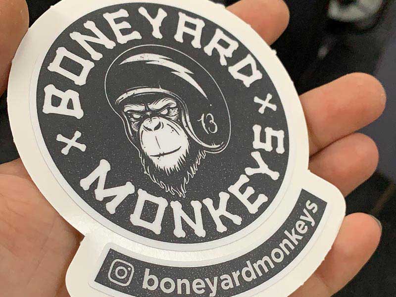 Aufkleber Produktion Boneyard Monkeys