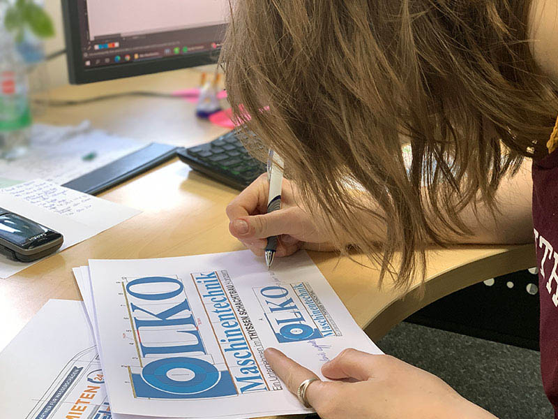 Olko Maschinentechnik Fassaden Beschriftung