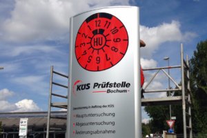 Werbetechnik 〉 Werbepylone